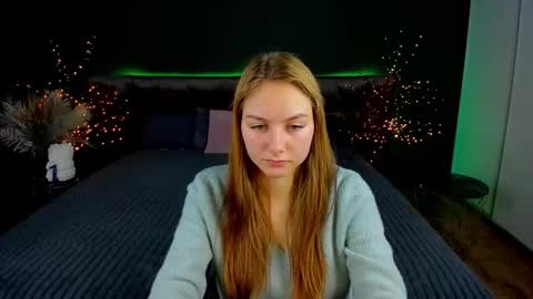 Snapshot of milaaddam chatting on 11-27-25, 06:37 Milla online show from 11-27-25, 06:37