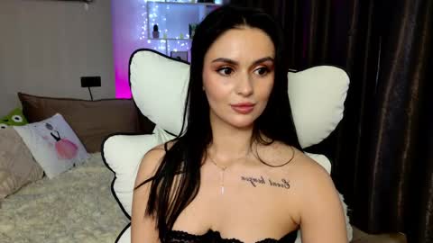 Snapshot of milaasweety chatting on 05-17-26, 08:16 Mila online show from 05-17-26, 08:16