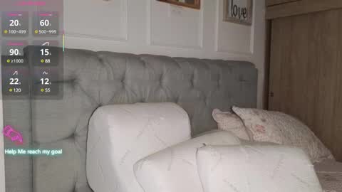 Snapshot of milabritton1 chatting on 02-10-25, 12:19 Vale online show from 02-10-25, 12:19