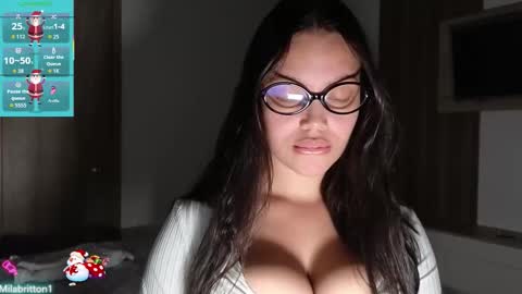 Snapshot of milabritton1 chatting on 12-16-25, 12:48 Vale online show from 12-16-25, 12:48