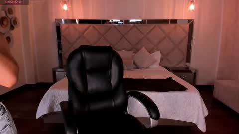 Snapshot of milacoleman chatting on 11-03-25, 07:04 Mila online show from 11-03-25, 07:04