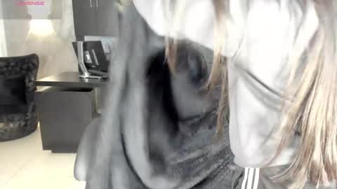 Mila online show from 05-21-26, 03:13