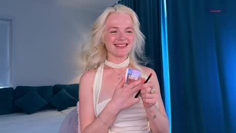 Miss Cutie online show from 05-01-26, 06:18