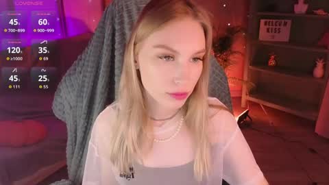 Mila online show from 05-28-26, 06:00