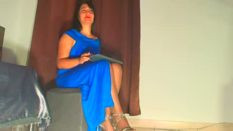 mila online show from 07-12-26, 12:07