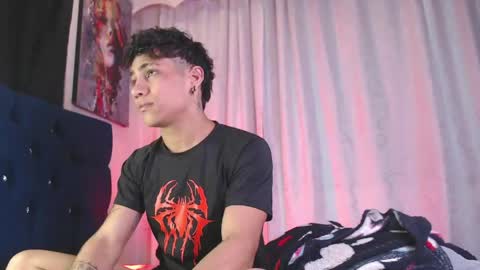 Milan Anxel online show from 04-21-26, 02:51