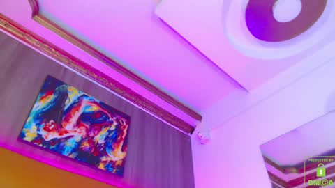 Snapshot of milan_delrey chatting on 12-24-24, 05:13 Sweet Milan online show from 12-24-24, 05:13