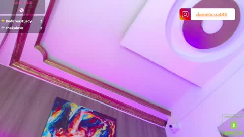 Snapshot of milan_delrey chatting on 01-29-25, 11:35 Sweet Milan online show from 01-29-25, 11:35