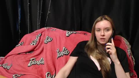 MilAna online show from 04-24-26, 03:25