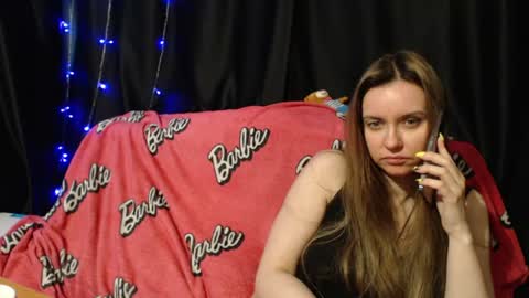 MilAna online show from 06-18-26, 04:33