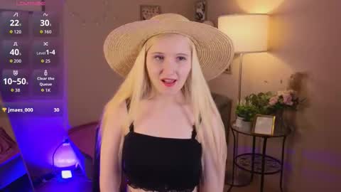 Snapshot of milana__key chatting on 11-28-25, 12:24 Milana online show from 11-28-25, 12:24