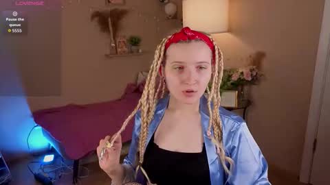 Snapshot of milana__key chatting on 12-04-25, 09:56 Milana online show from 12-04-25, 09:56