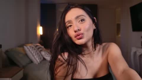 milana online show from 11-09-25, 10:41