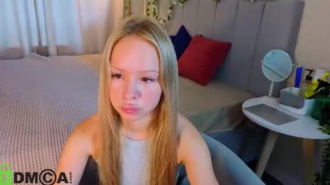 Milana online show from 07-27-26, 09:16