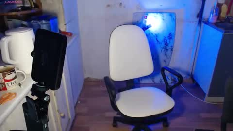 Snapshot of milana_sexwife chatting on 10-25-25, 05:15 Dan and Milana online show from 10-25-25, 05:15