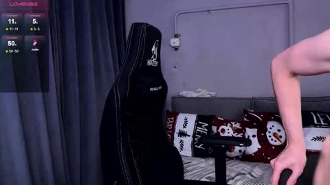 Snapshot of milana_sexwife chatting on 02-11-26, 12:04 Dan and Milana online show from 02-11-26, 12:04