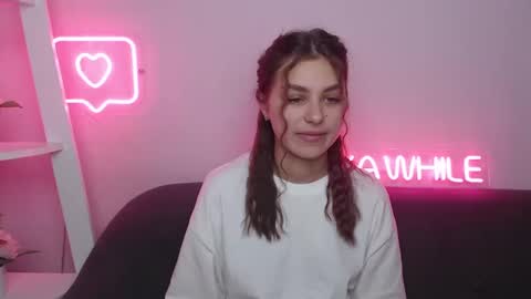 Snapshot of milanaangelas chatting on 12-06-24, 06:04 milanaangelas online show from 12-06-24, 06:04