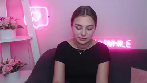 Snapshot of milanaangelas chatting on 01-31-25, 11:56 milanaangelas online show from 01-31-25, 11:56