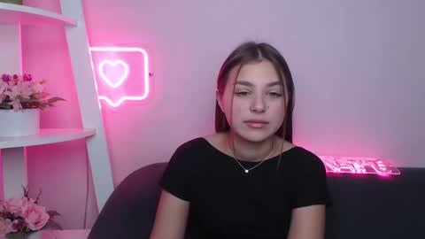 Snapshot of milanaangelas chatting on 02-14-25, 05:51 milanaangelas online show from 02-14-25, 05:51