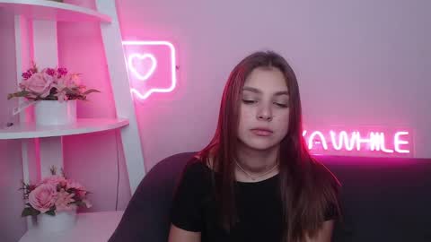 Snapshot of milanaangelas chatting on 02-17-25, 11:44 milanaangelas online show from 02-17-25, 11:44