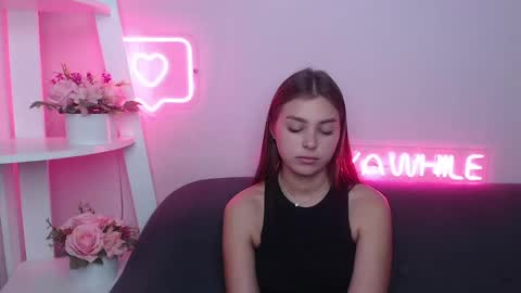 Snapshot of milanaangelas chatting on 02-21-25, 08:51 milanaangelas online show from 02-21-25, 08:51
