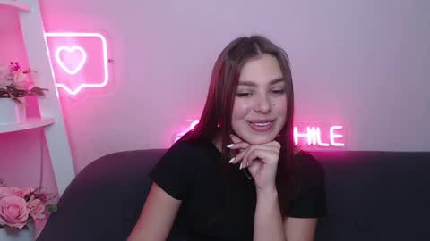 Snapshot of milanaangelas chatting on 02-28-25, 10:52 milanaangelas online show from 02-28-25, 10:52