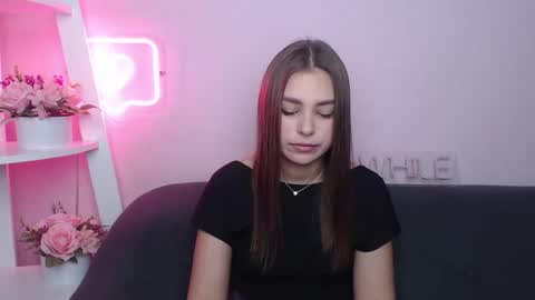 Snapshot of milanaangelas chatting on 03-02-25, 05:33 milanaangelas online show from 03-02-25, 05:33