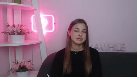 Snapshot of milanaangelas chatting on 11-07-25, 05:40 milanaangelas online show from 11-07-25, 05:40