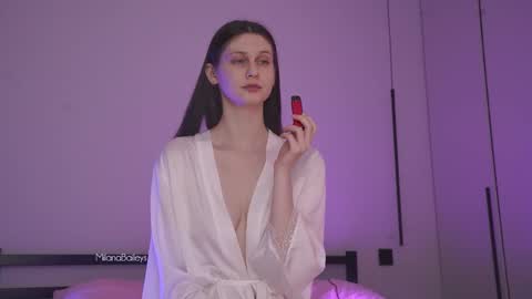 Snapshot of milanabaileys chatting on 12-14-24, 12:01 Milana   online show from 12-14-24, 12:01