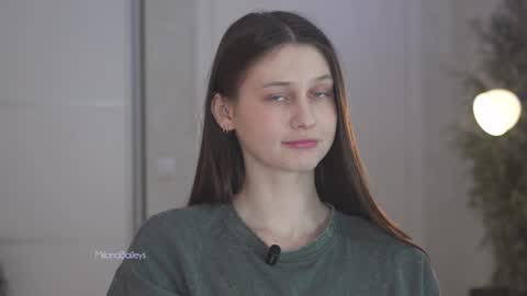 Snapshot of milanabaileys chatting on 01-26-25, 04:09 Milana   online show from 01-26-25, 04:09