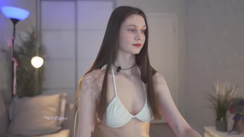 Snapshot of milanabaileys chatting on 02-12-25, 03:49 Milana   online show from 02-12-25, 03:49