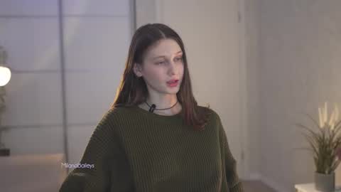 Snapshot of milanabaileys chatting on 02-20-25, 08:36 Milana   online show from 02-20-25, 08:36
