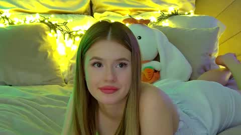 MilanaBalmain online show from 03-04-25, 02:42