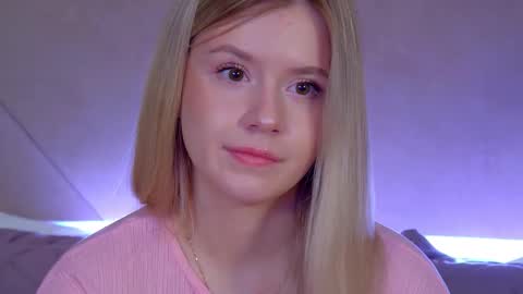 MilanaBalmain online show from 02-03-26, 04:43