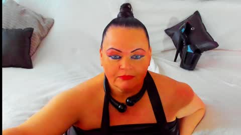 Lana online show from 12-18-24, 10:30