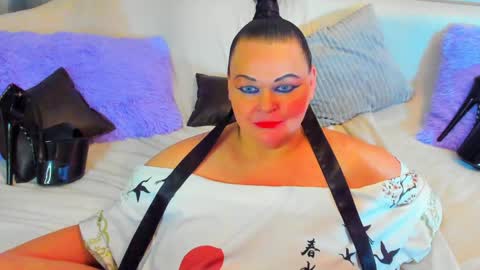 Lana online show from 01-12-25, 09:40