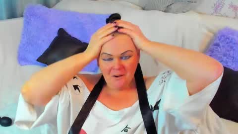 Lana online show from 02-09-25, 06:26