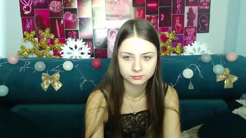 Snapshot of milanaroz chatting on 12-27-24, 05:52 milanaroz online show from 12-27-24, 05:52