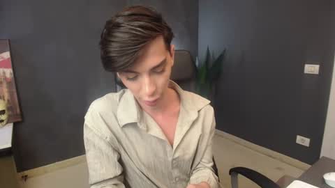 Snapshot of milandash chatting on 07-27-26, 10:22 MilanDash online show from 07-27-26, 10:22