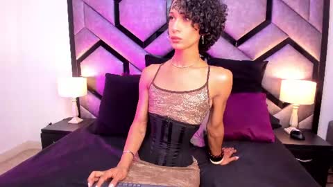 Snapshot of milanduval chatting on 07-15-26, 09:31 milanduval online show from 07-15-26, 09:31