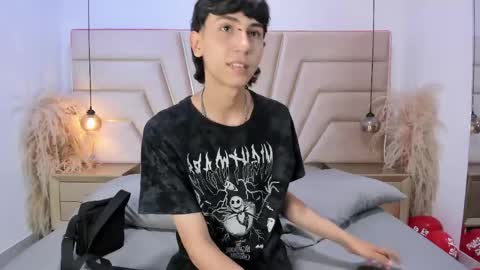 Milan online show from 05-18-26, 11:16