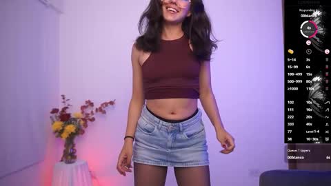 Snapshot of milanianew chatting on 11-22-25, 04:33 milanianew online show from 11-22-25, 04:33