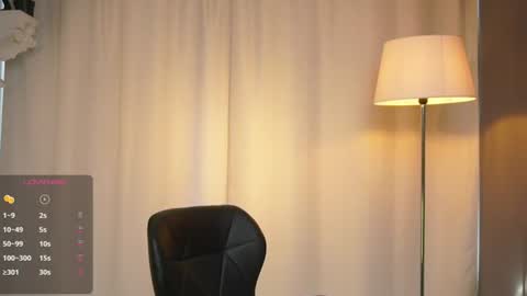 MILAN SANTANA online show from 06-21-26, 09:28