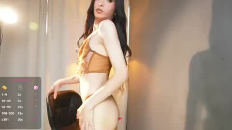 MILAN SANTANA online show from 07-19-26, 10:35