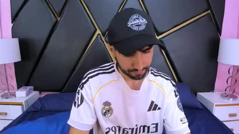 milanzaire online show from 11-15-25, 01:25