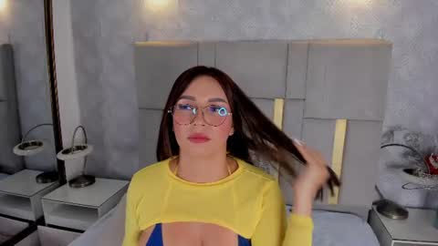 Cami  online show from 06-17-26, 02:29