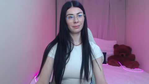 milasecretsss online show from 05-08-26, 07:25