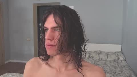 Mila online show from 03-02-26, 07:15