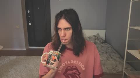 Mila online show from 04-10-26, 05:45