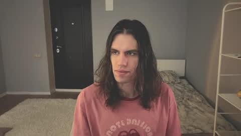 Mila online show from 04-19-26, 11:20